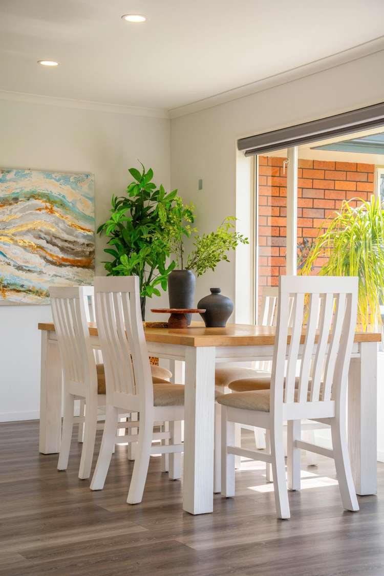 8 Belcoo Crescent East Tamaki_30