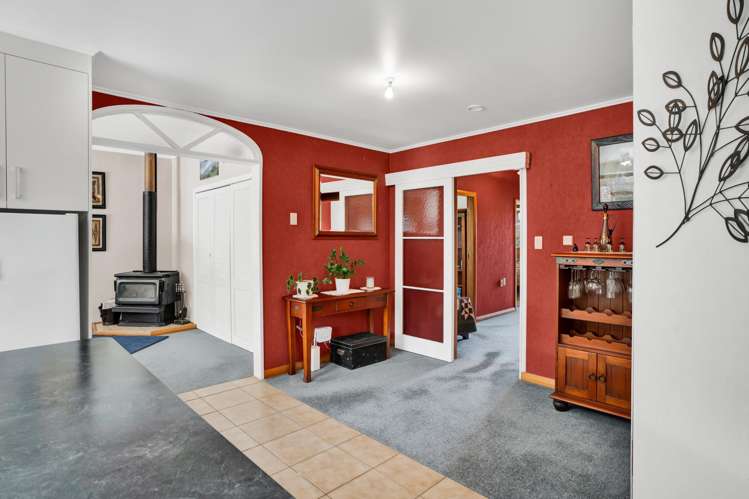 53 Domett Street Opunake_17