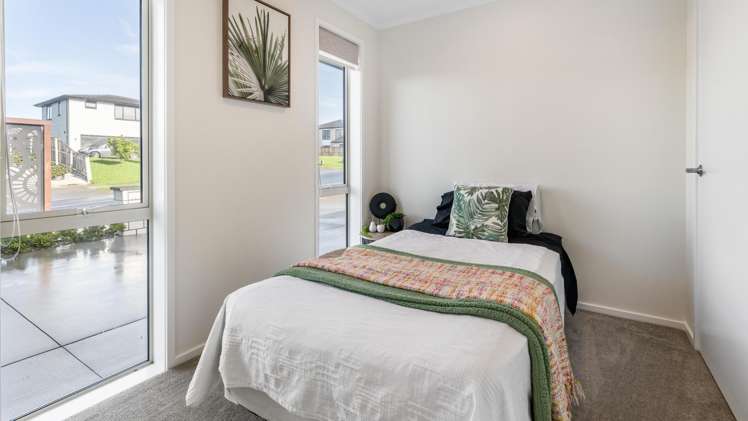 2 Okohaka Avenue Glenbrook_8