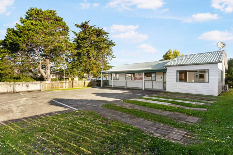 7 Woodford Avenue Henderson_28