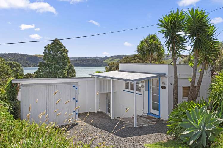 26 Lily Street Raglan_1