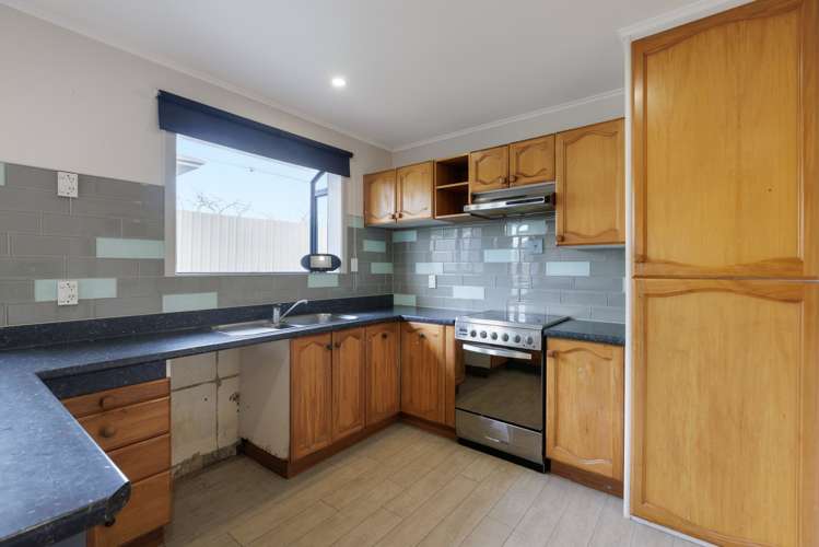 8 Tuthill Street Gate Pa_8