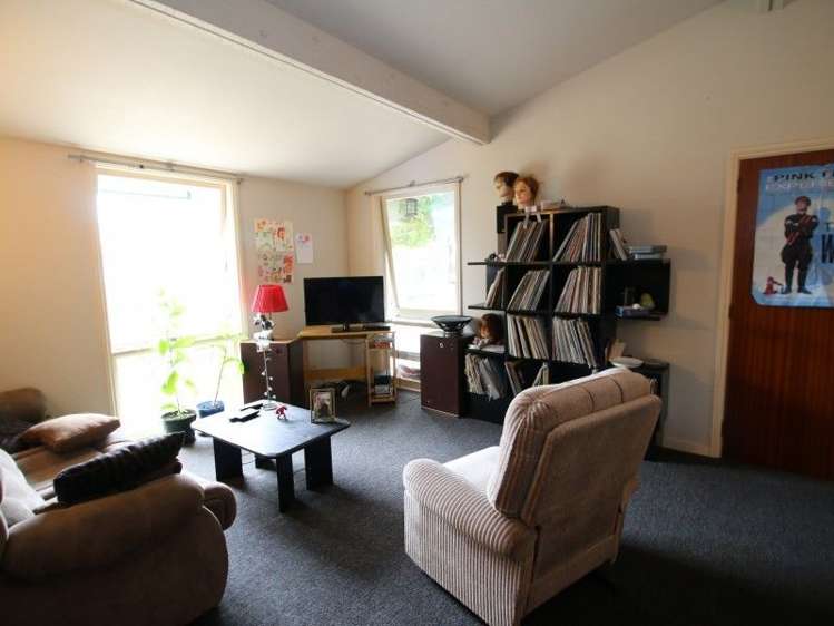 127 Middle Road Allenton_6