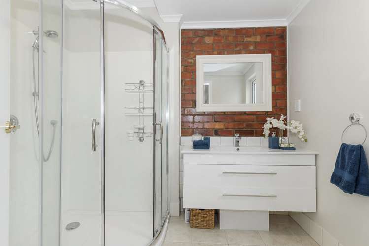 59 Covil Avenue Te Atatu South_11