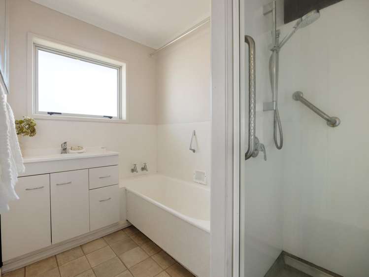 25 Maple Avenue Dinsdale_8