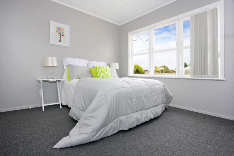 42 Valentine Street Papakura_8