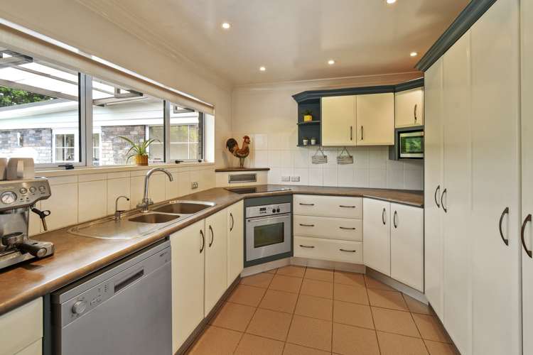 35 Eugenia Rise Totara Heights_4