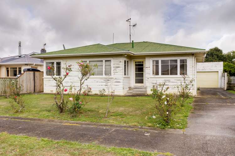 7 Moray Place Highbury_16