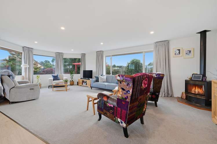 4 Devon Crescent Darfield_6