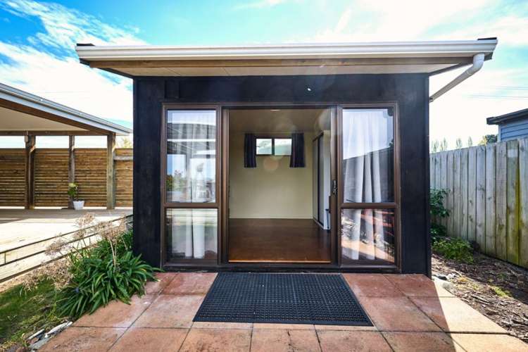 634 Claverley Road Hundalee_6