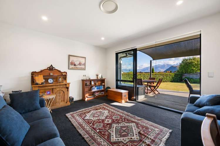 71 Infinity Drive Wanaka_14