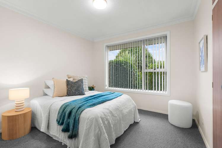 1/18 Sawtell Place Northcote_6