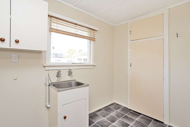 23 Cruickshank Crescent Rosedale_12