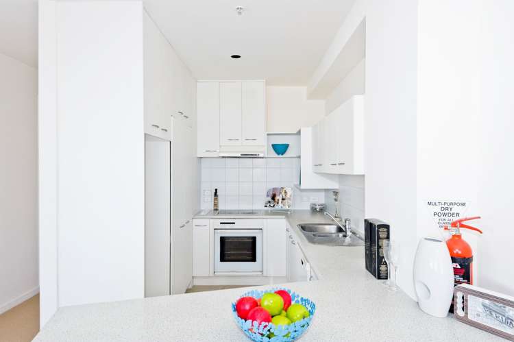 7a/4 Short Street Auckland Central_5