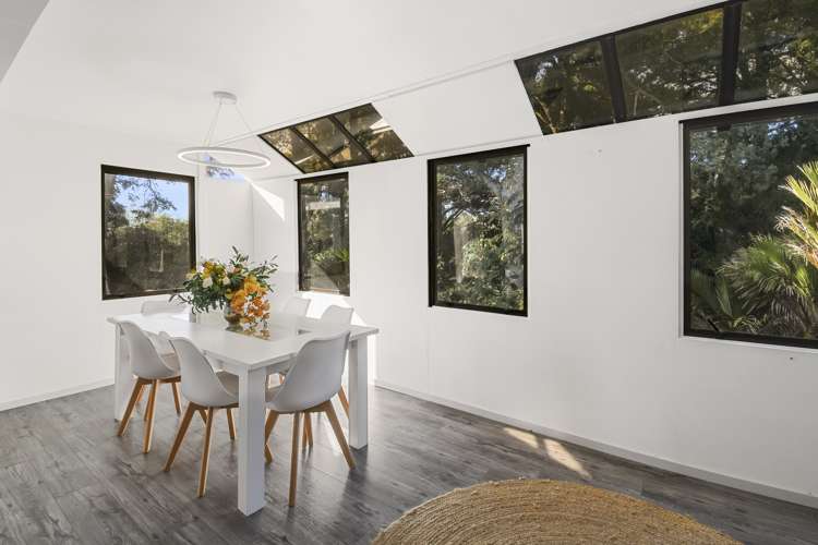 102 Lawrence Crescent Hillpark_14