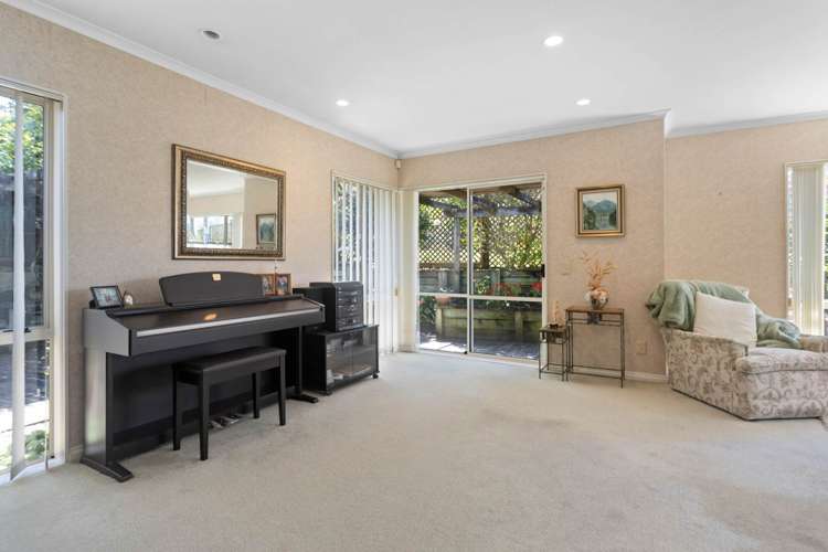 9a Meadway Sunnyhills_7