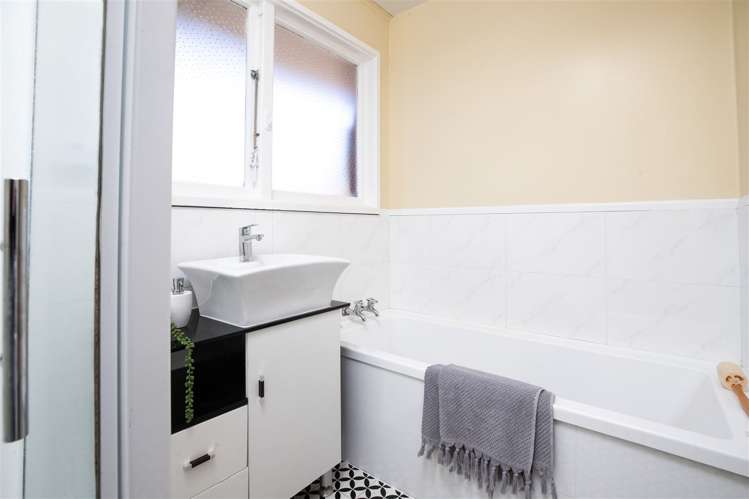 42 Dunster Street Burnside_21