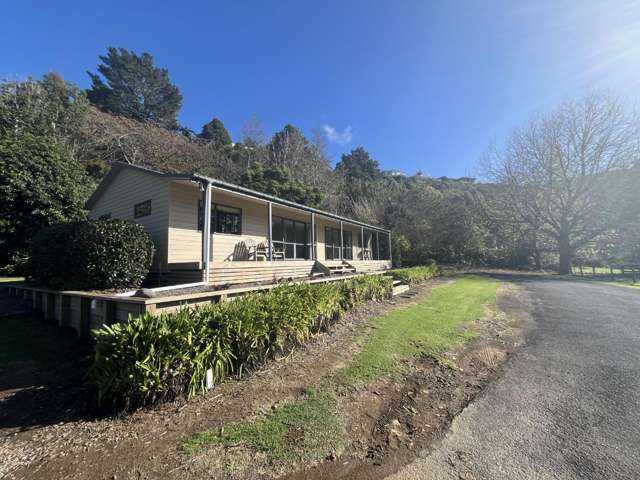 Mangorei Three Bedroom Retreat