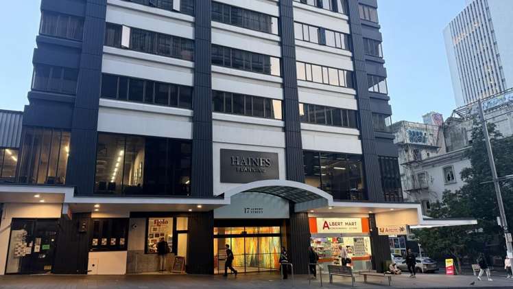 17 Albert Street City Centre_9