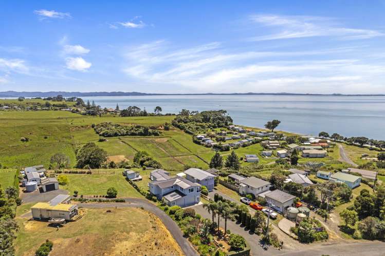 499 Grahams Beach Road Awhitu_45
