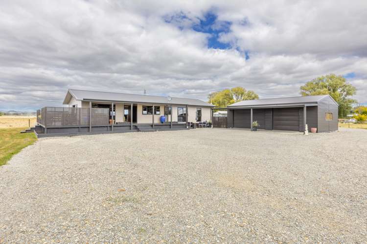 1 Elm Place, RD4 Waipukurau_27