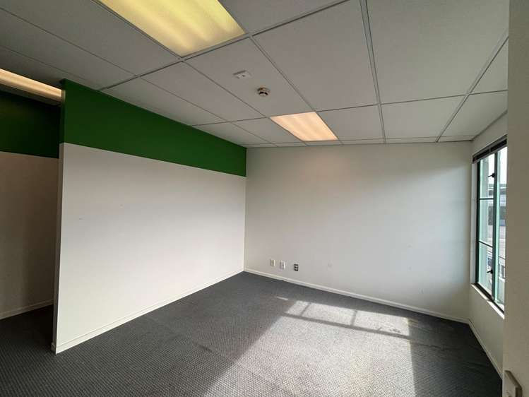 35V Riccarton Road Riccarton_4