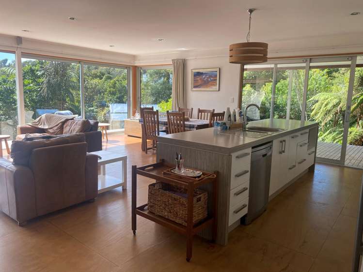 43B Stuart and Chapman Drive_3