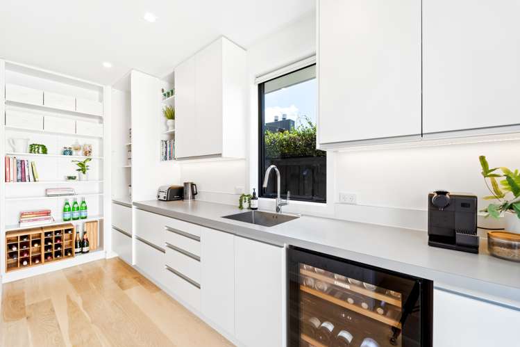 11 Sandpiper Avenue Point Wells_6