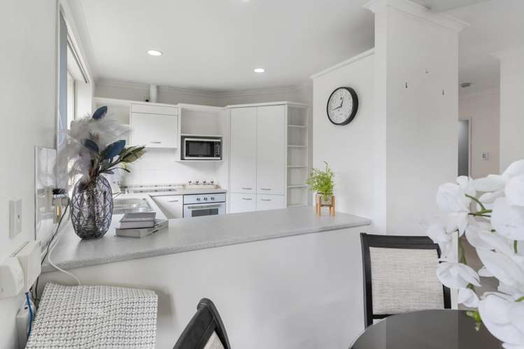 11 Fernbrook Close Burswood_7