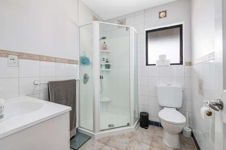 18 Roseville Road Gulf Harbour_21