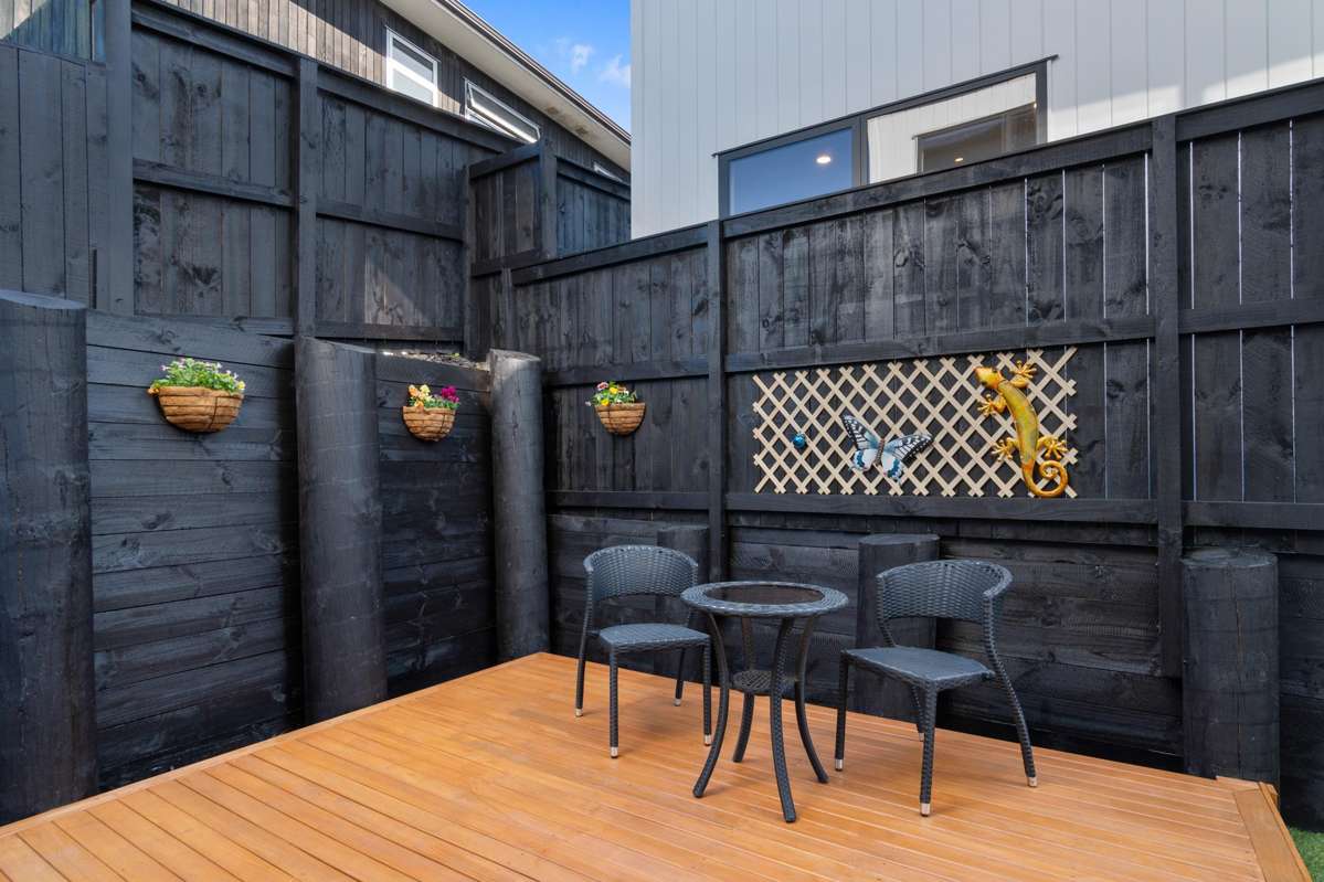 88 A&B Norman Lesser Drive_1