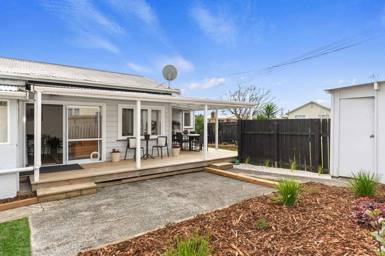 5 Jordan Street Hikurangi_19