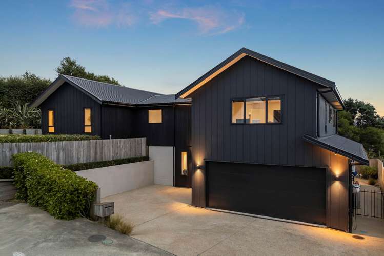 13 Weka Close Red Beach_31