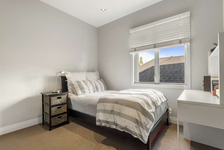 17 Maui Grove Remuera_22