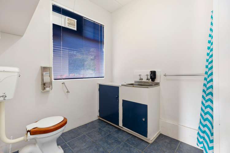 36a Sutherland Road Brookfield_9