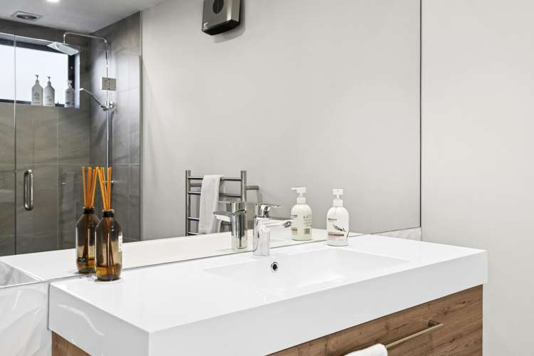 3 Stackbrae Avenue Wanaka_13