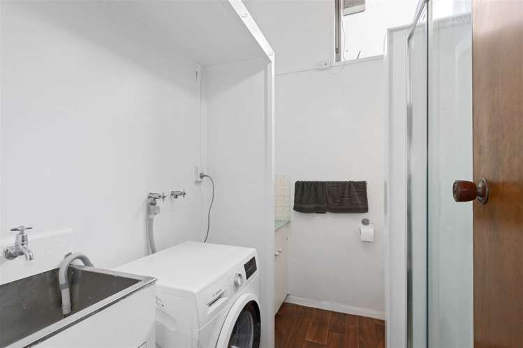 2/422 Armagh Street Linwood_7