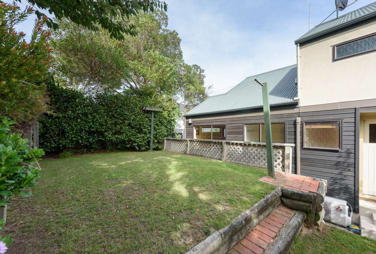 12 Puketai Place Pukerua Bay_19