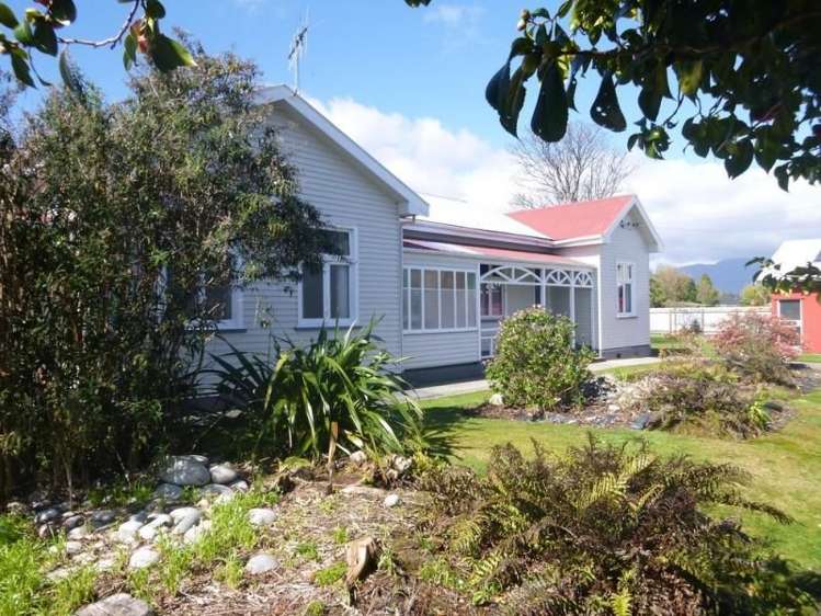 26 Brougham Street Westport_31