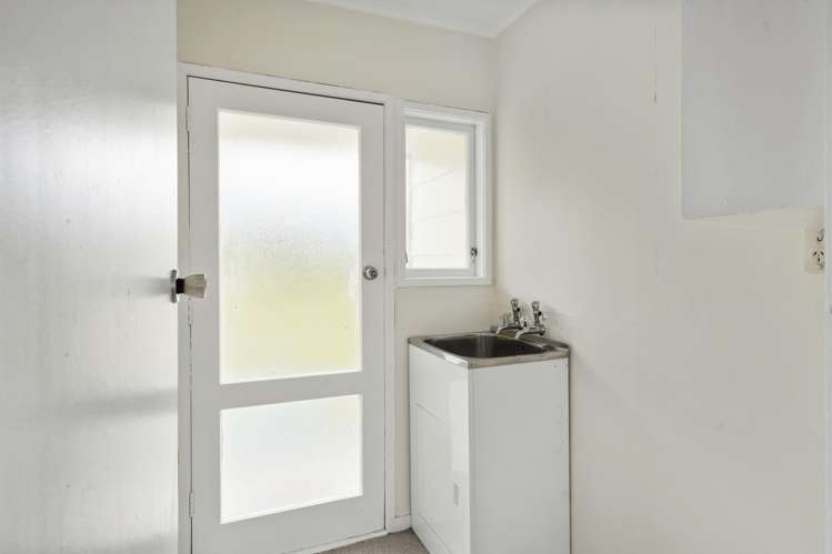 113 Pandora Avenue Sunnybrook_14