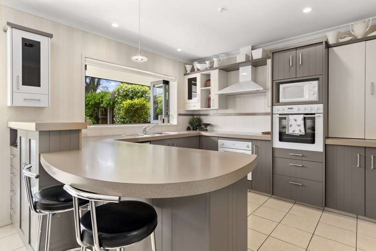 9a Strathmore Way Matua_7