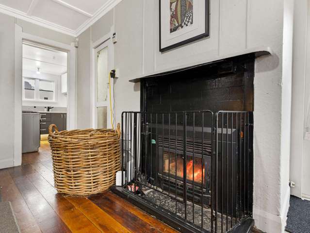 905 Queen Street East Parkvale_1