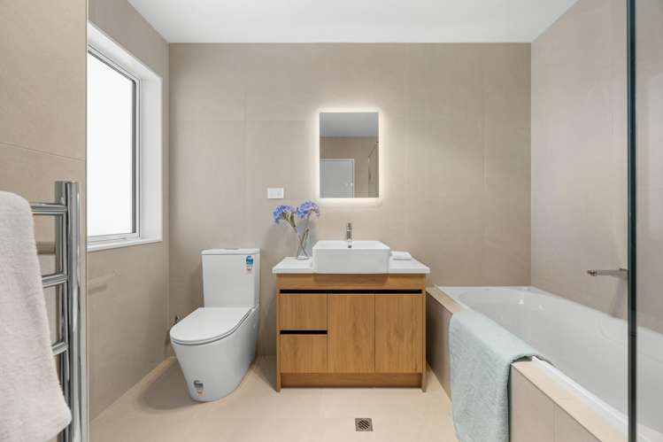 111 Tributary Parade Karaka_24