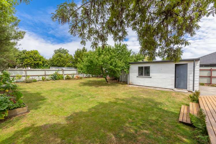 8 Roker Street Somerfield_24