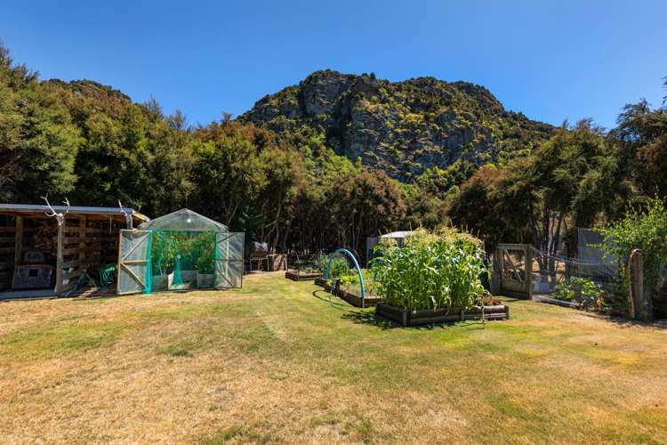 11 Ewing Place Wanaka_34