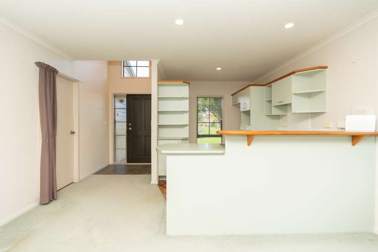 18/3 Turnbury Court Rototuna_3