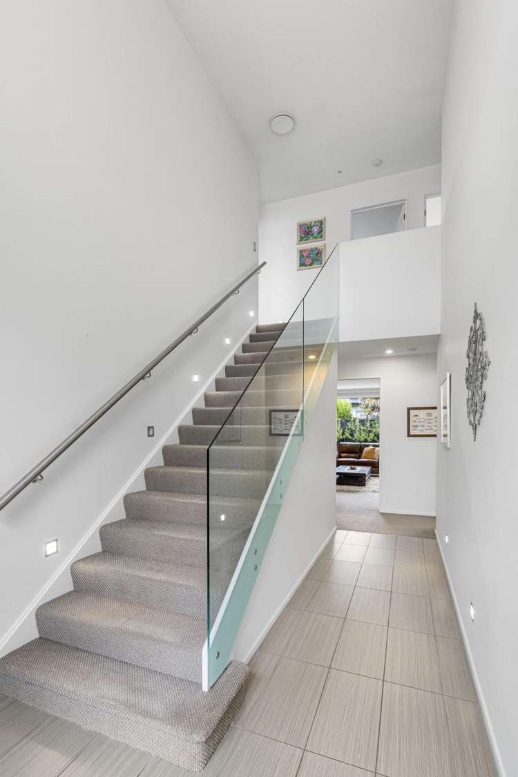 36 Applefield Court Northwood_16