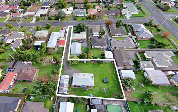 6 George Street Papakura_5