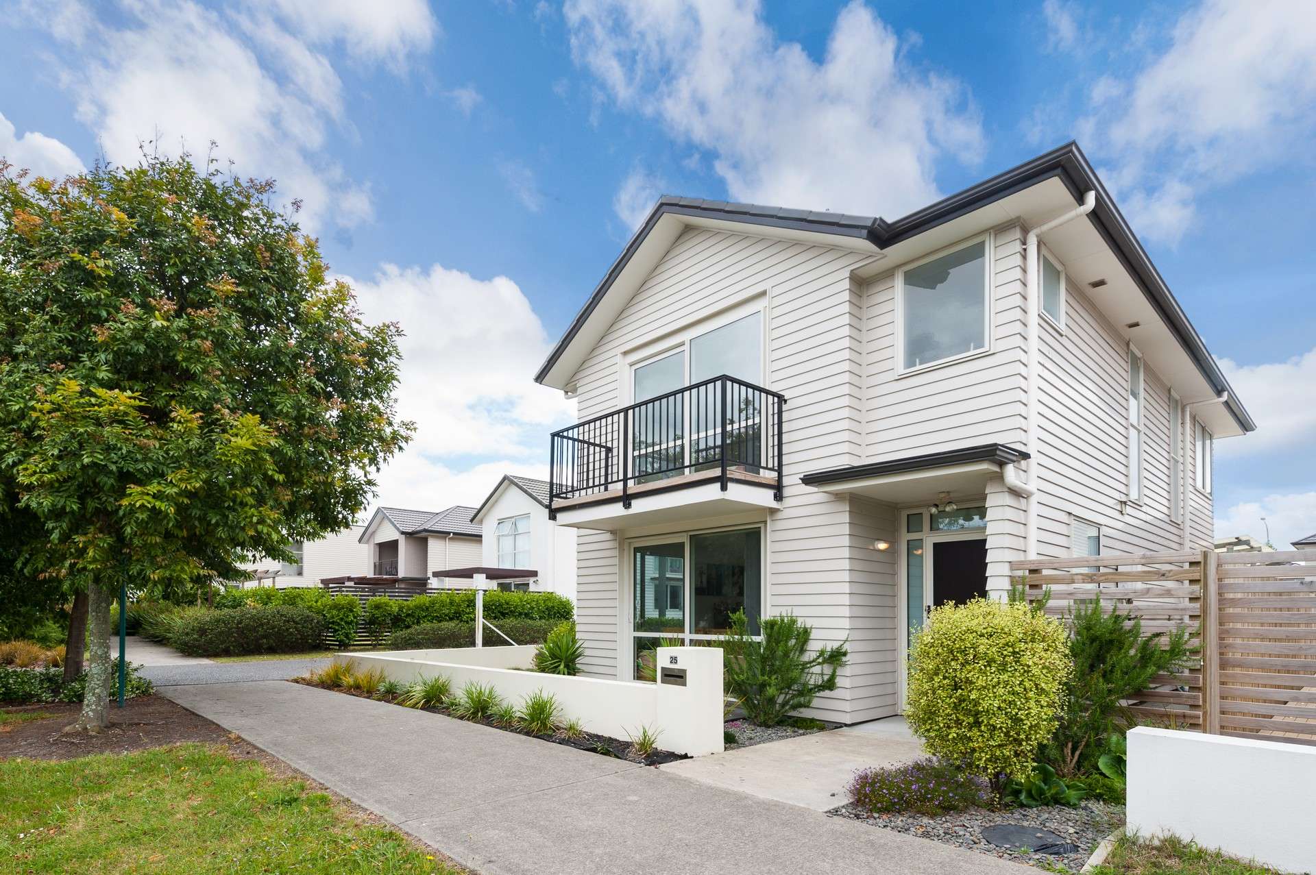 25 Phar Lap Crescent Takanini_0