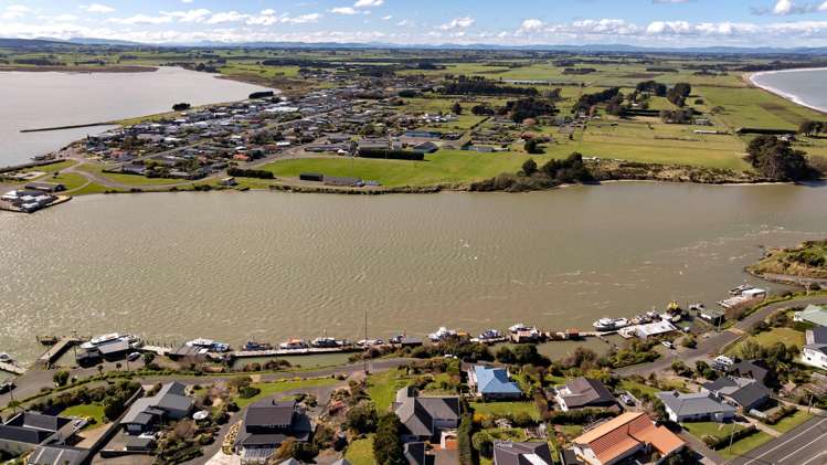 89 Towack Street Riverton_7